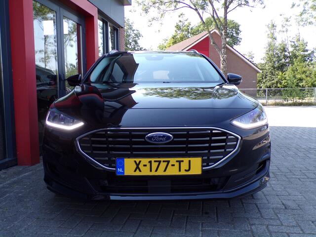 Ford FOCUS Wagon 1.0 EcoBoost Hybrid Titanium PDC Camera Navi Stoeverw. Nieuwstaat!