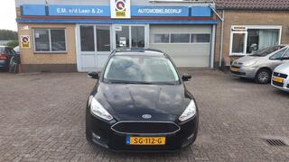 ford-focus-1.0-lease-edition-radio-