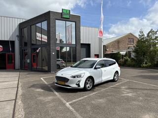 ford-focus-wagon-1.0-ecoboost-trend