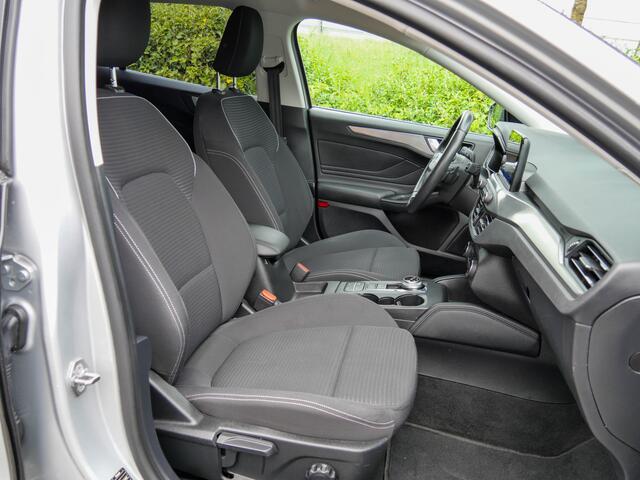 Ford FOCUS Wagon 1.0 125PK Automaat Titanium Business | CRUISE CONTROL | NAVIGATIE |