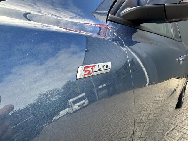 Ford FOCUS Wagon 1.0 EcoBoost ST Line X Business | Groot scherm | Lane assist