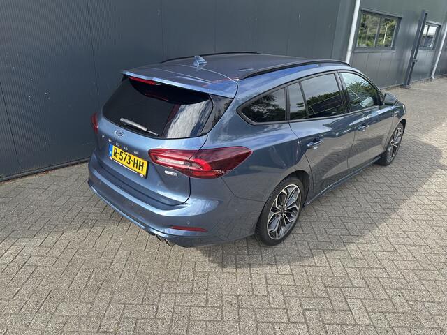 Ford FOCUS Wagon 1.0 EcoBoost ST Line X Business | Groot scherm | Lane assist