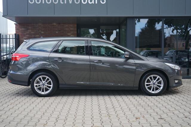 Ford FOCUS SW 1.0i EcoBoost 92KW , 16'LM, Cruisecontrol, Clima, Nieuwe APK+ Beurt.