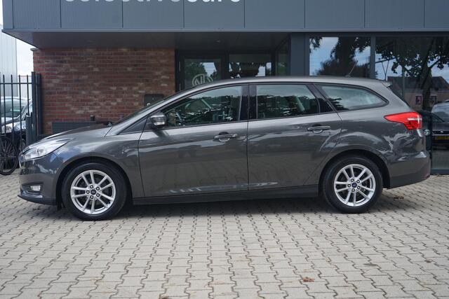 Ford FOCUS SW 1.0i EcoBoost 92KW , 16'LM, Cruisecontrol, Clima, Nieuwe APK+ Beurt.
