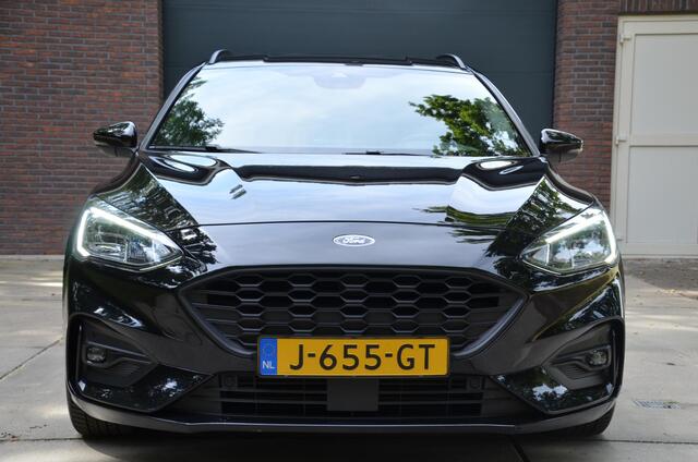 Ford FOCUS Wagon 1.5 EcoBoost ST Line Business Navi/Pdc/Ecc/Led/Stoel Stuur & ruitverwarming/Leder/Cr-Controle/Privacy-Glass/Lmv/Bang & Olufsen/Keyless