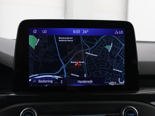 Ford FOCUS 1.0 EcoBoost Hybrid ST Line | Trekhaak | Stoel & stuurverwarming | Camera | Full LED | Navigatie | Climate control | Parkeerhulp