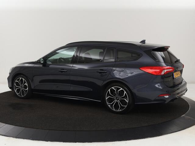 Ford FOCUS 1.5 EcoBoost ST Line | Stoel & stuurverwarming | Camera | Adaptive cruise | B&O Sound | Carplay | Navigatie | Airco | Dodehoek detectie | AGR Stoel