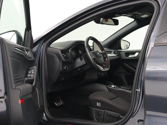 Ford FOCUS 1.5 EcoBoost ST Line | Stoel & stuurverwarming | Camera | Adaptive cruise | B&O Sound | Carplay | Navigatie | Airco | Dodehoek detectie | AGR Stoel