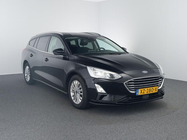 Ford FOCUS Wagon 1.5 EcoBlue Titanium Business | Zwenkhaak | Winterpakket | Camera |
