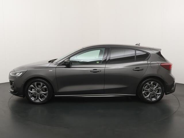 Ford FOCUS ST-Line EcoBoost Hybrid 155 pk Winter Pack | Camera | Adapt. cruise | Camera | Draadloos Apple Carplay |