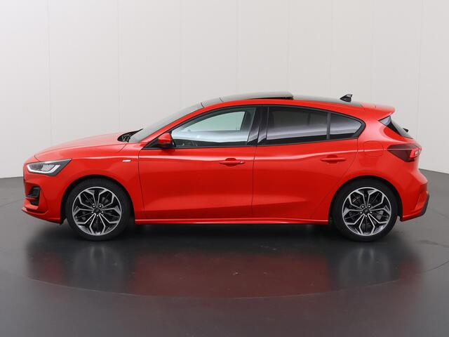 Ford FOCUS 1.0 EcoBoost Hybrid ST Line X | Panoramadak | Winterpakket | B&O | Cruise Control Adaptief | Navigatie |
