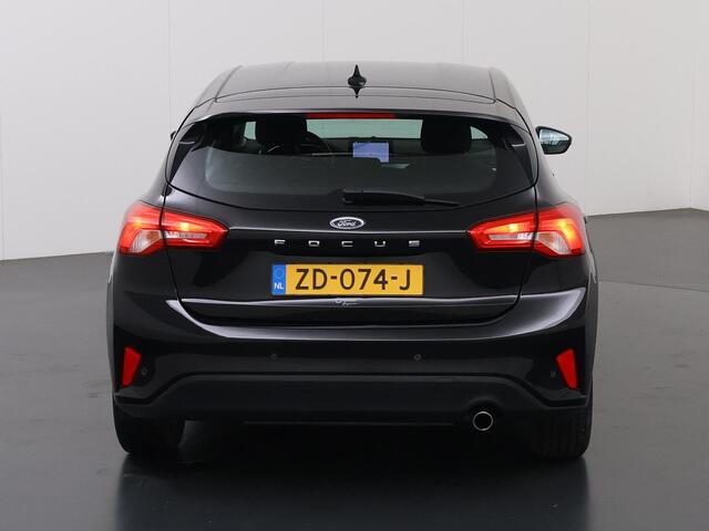 Ford FOCUS 1.0 EcoBoost Trend Edition Business | Navigatie | Cruise Control | Winterpakket | Airco |