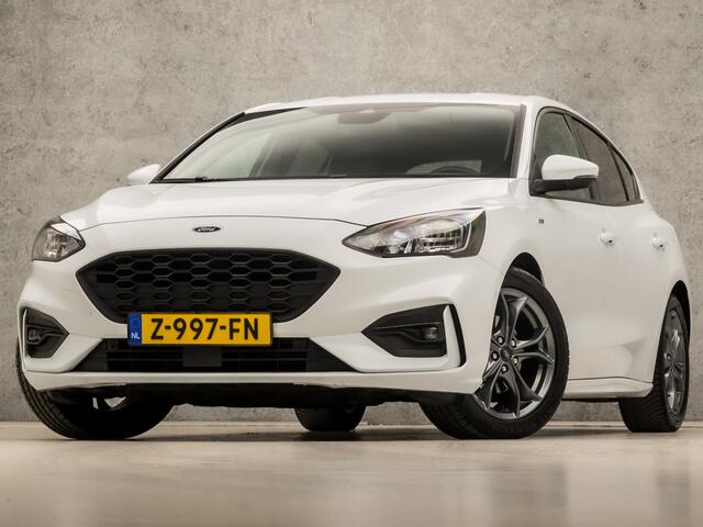 Ford FOCUS 1.0 EcoBoost ST Line Automaat (APPLE CARPLAY, GROOT NAVI, STUUR/STOELVERWARMING, SPORTSTOELEN, ADAPTIVE CRUISE, GETINT GLAS, CAMERA, NIEUWSTAAT)