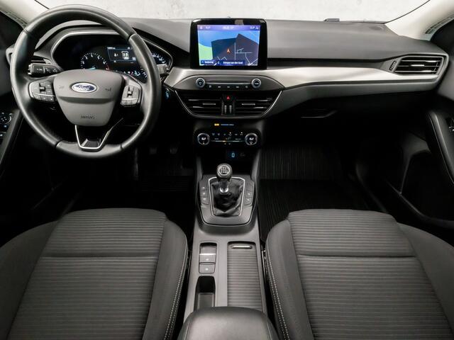Ford FOCUS 1.0 EcoBoost Titanium Sport (APPLE CARPLAY, GROOT NAVI, CLIMATE, CAMERA, KEYLESS, LM VELGEN, SPORTSTOELEN, LED KOPLAMPEN, LANE ASSIST, DAB+, NIEUWSTAAT)