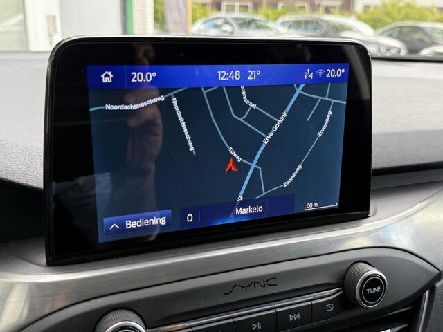 Ford FOCUS 1.0 EcoBoost Titanium Bus. |PDC v+a|Carplay|Trekhaak|