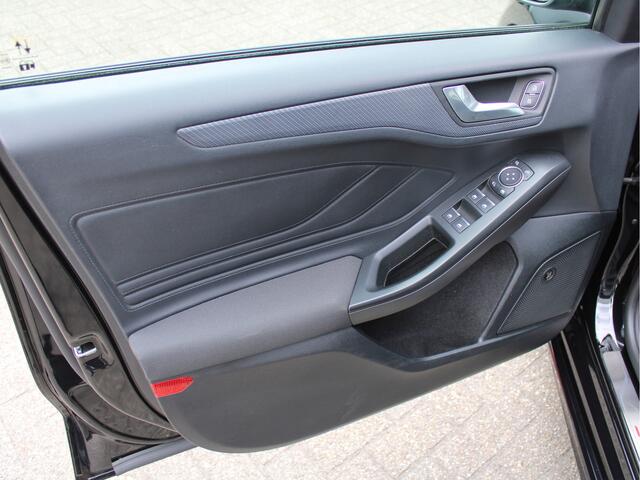 Ford FOCUS Wagon 1.5 EcoBoost 181pk ST Line Business 1e Eig/B&O/Winterpack/Elek. trekh./Navi/Cruise/Climate