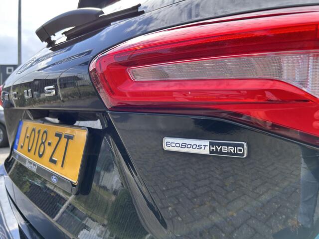 Ford FOCUS Wagon EcoBoost Hybrid 125pk ST Line | 100% dealer onderhouden | Trekhaak I Camera I LED I Keyless