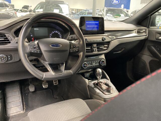 Ford FOCUS EcoBoost Hybrid 125pk ST Line | Cruise | Clima | Camera | Android auto | Apple Carplay |