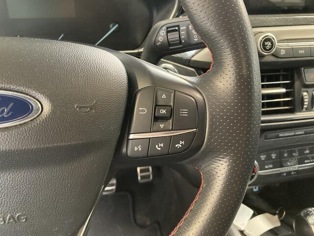 Ford FOCUS EcoBoost Hybrid 125pk ST Line | Cruise | Clima | Camera | Android auto | Apple Carplay |