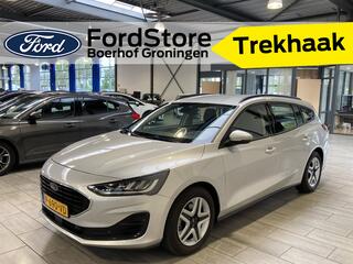ford-focus-wagon-ecoboost-hybrid-12