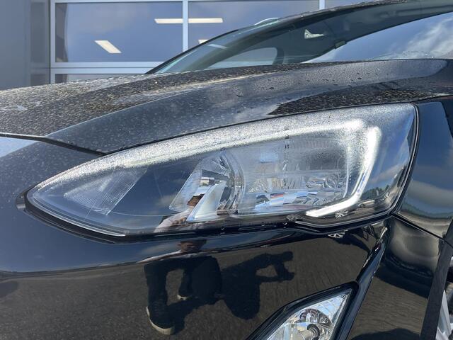 Ford FOCUS Wagon 1.0 EcoBoost Titanium X Business - Navigatie - Elektrische achterklep - Climate Control