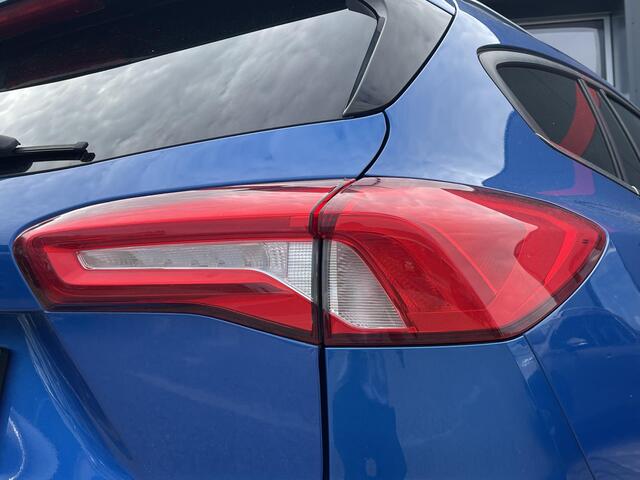 Ford FOCUS Wagon 1.0 EcoBoost ST Line Business - Navigatie - Stoelverwarming - Camera - Parkeerassistent