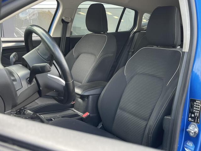Ford FOCUS Wagon 1.0 EcoBoost ST Line Business - Navigatie - Stoelverwarming - Camera - Parkeerassistent