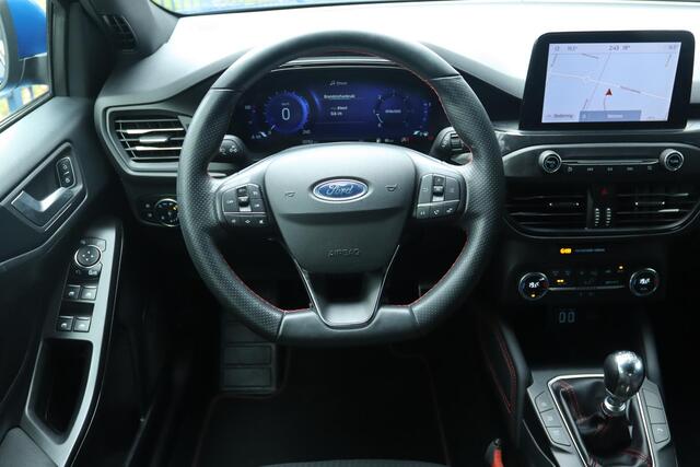 Ford FOCUS WAGON 1.5 ECOBLUE ST-LINE X BUSINESS | TREKHAAK | KEYLESS | VIRTUAL COCKPIT | CAMERA | CARPLAY | CRUISE