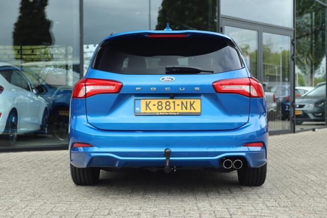 Ford FOCUS WAGON 1.5 ECOBLUE ST-LINE X BUSINESS | TREKHAAK | KEYLESS | VIRTUAL COCKPIT | CAMERA | CARPLAY | CRUISE