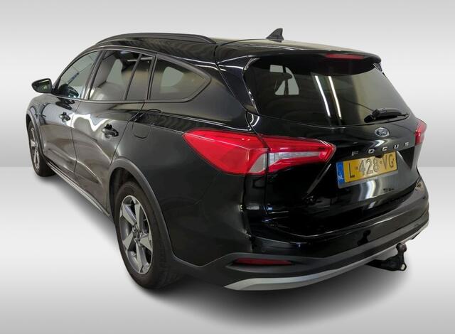 Ford FOCUS Wagon 1.5D 120PK Active X Business / Trekhaak / Pdc+Camera / Navigatie / Lmv./ Privacy Glas / Airco-ecc./