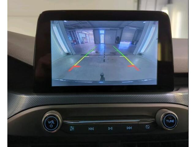 Ford FOCUS Wagon 1.5D 120PK Active X Business / Trekhaak / Pdc+Camera / Navigatie / Lmv./ Privacy Glas / Airco-ecc./