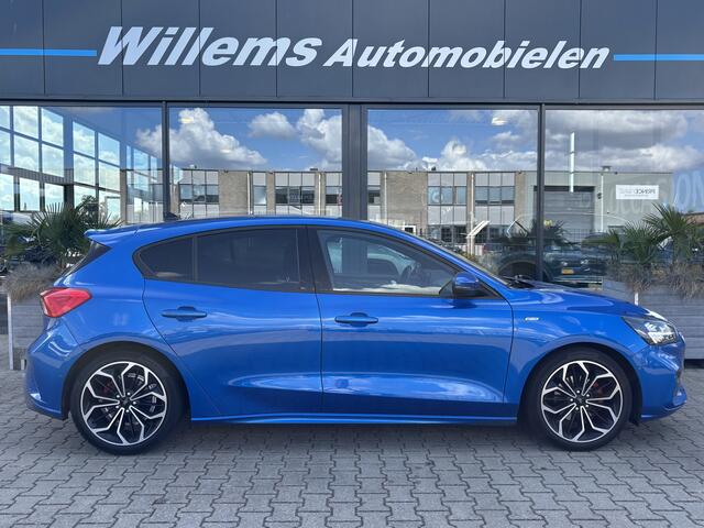 Ford FOCUS 1.0 EcoBoost ST Line Business Panorama Dak, Adaptive Cruise & Stoelverwarming