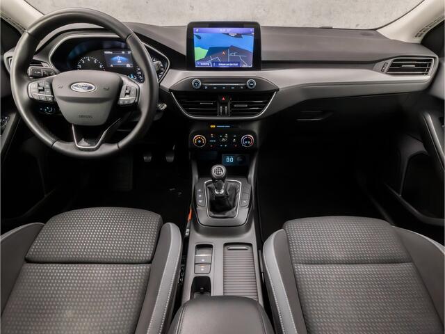 Ford FOCUS 1.0 EcoBoost Titanium X (APPLE CARPLAY, GROOT NAVI, CAMERA, STUUR/STOELVERWARMING, ADAPTIVE CRUISE, SPORTSTOELEN, KEYLESS, LED KOPLAMPEN, NIEUWE APK, NIEUWSTAAT)