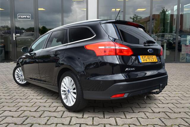 Ford FOCUS Wagon 1.5 Titanium | Trekhaak | Camera | Carplay |
