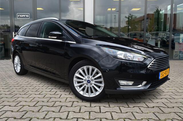 Ford FOCUS Wagon 1.5 Titanium | Trekhaak | Camera | Carplay |