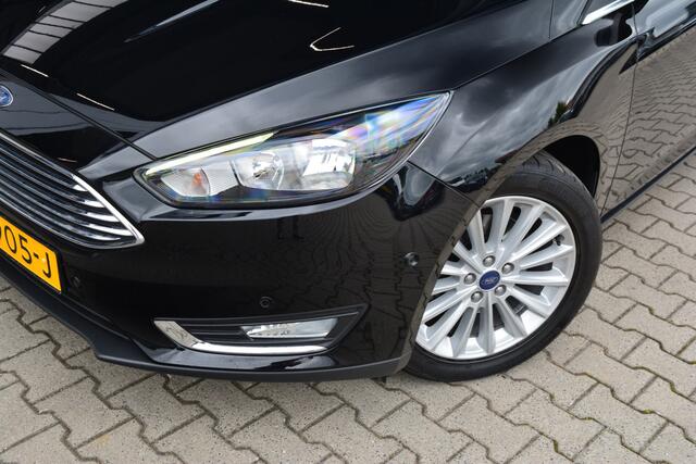 Ford FOCUS Wagon 1.5 Titanium | Trekhaak | Camera | Carplay |