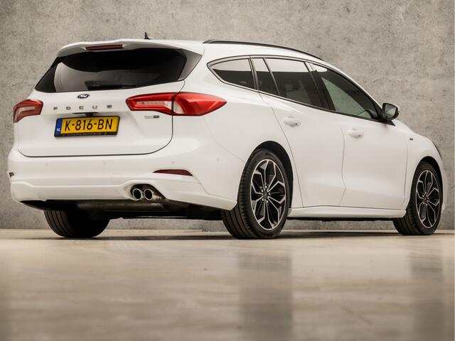 Ford FOCUS Wagon 1.0 EcoBoost ST Line (VIRTUAL COCKPIT, APPLE CARPLAY, GROOT NAVI, STUUR/STOELVERWARMING, SPORTSTOELEN, ADAPTIVE CRUISE, GETINT GLAS, KEYLESS, CAMERA, NIEUWSTAAT)