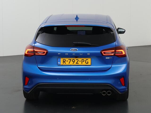 Ford FOCUS 1.0 EcoBoost Hybrid ST Line Style | Winterpakket | AGR Stoelen | B&O | Parkeercamera | Navigatie | Climate Control |