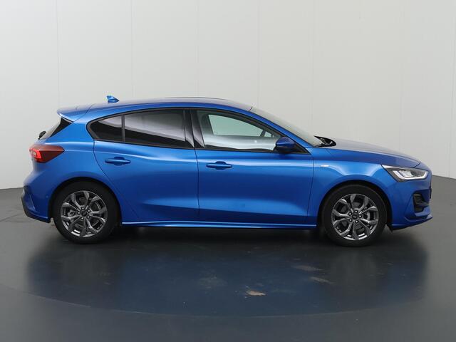 Ford FOCUS 1.0 EcoBoost Hybrid ST Line Style | Winterpakket | AGR Stoelen | B&O | Parkeercamera | Navigatie | Climate Control |