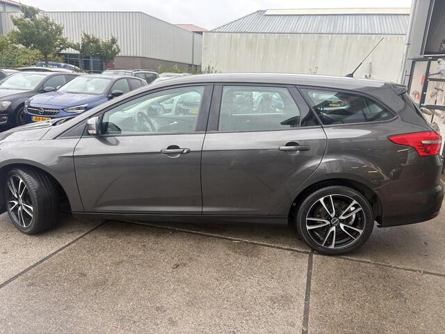Ford FOCUS Wagon 1.0 Lease Edition
