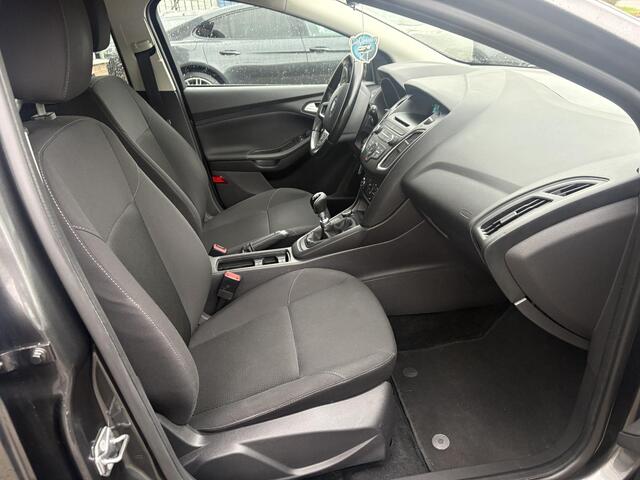 Ford FOCUS Wagon 1.0 Lease Edition