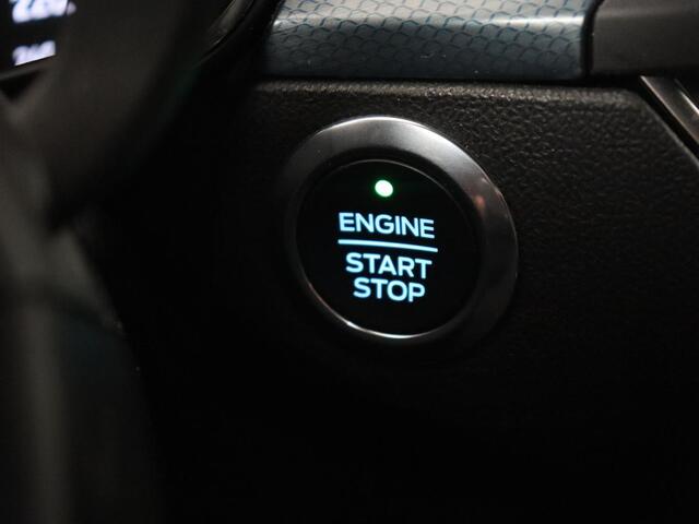 Ford FOCUS Wagon 1.0 EcoBoost Active Busines | Carplay | Navigatie | Cruise control | Airco | Bluetooth | PDC | LED | LMV 17 inch