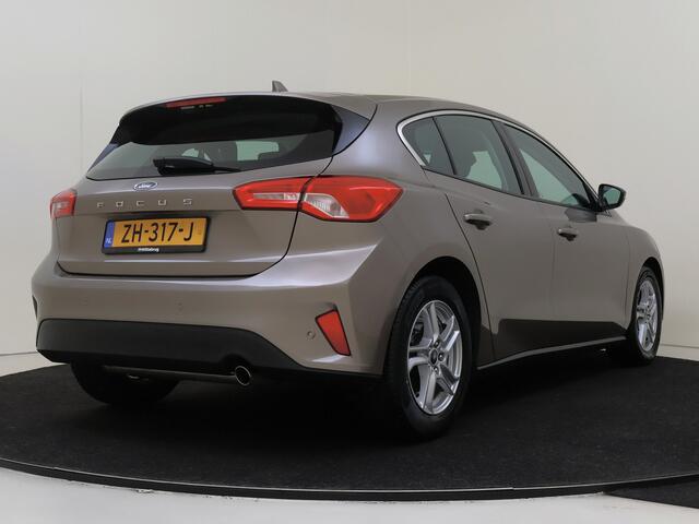 Ford FOCUS 1.0 EcoBoost Trend Edition Business NAVI / CLIMATE / PDC / LM