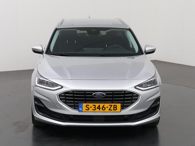 Ford FOCUS Wagon 1.0 EcoBoost Hybrid Titanium | Navigatie | Winter Pack | Cruise Control | Climate Control | Draadloos Carplay/Android Auto |