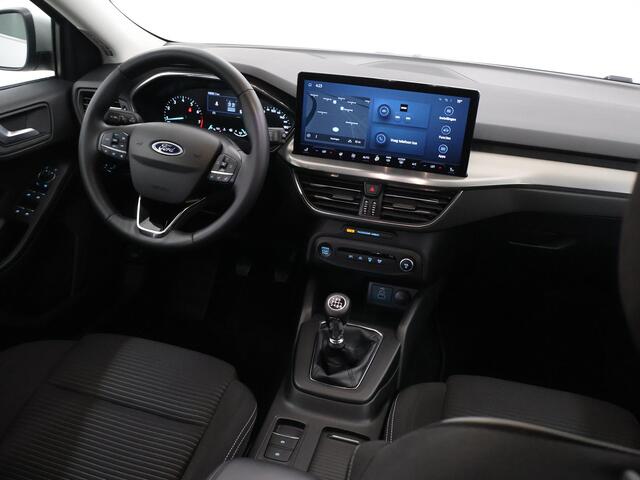 Ford FOCUS Wagon 1.0 EcoBoost Hybrid Titanium | Navigatie | Winter Pack | Cruise Control | Climate Control | Draadloos Carplay/Android Auto |