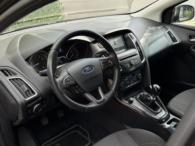 Ford FOCUS Wagon 1.0 Titanium Keyless Cruise Control Stoelverw. Navi PDC 16''LM