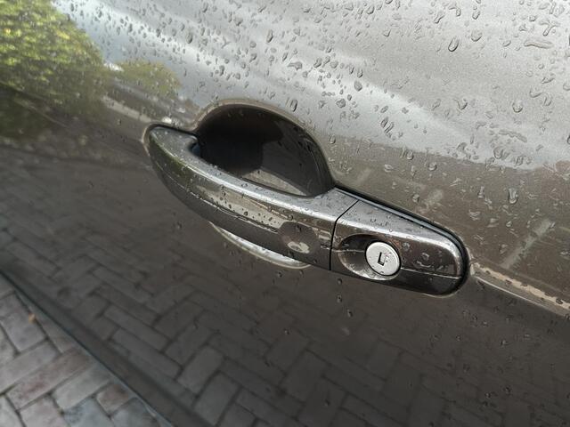 Ford FOCUS Wagon 1.0 Titanium Keyless Cruise Control Stoelverw. Navi PDC 16''LM