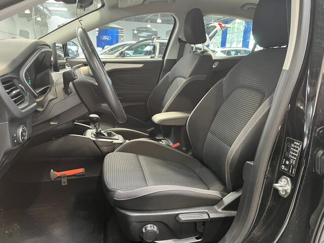 Ford FOCUS EcoBoost 100PK Trend Edition | 100% Dealer onderhouden | Cruise | Apple/Android CarPlay | Park Sens. V+A