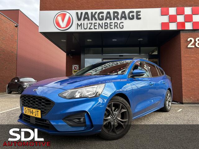 Ford FOCUS Wagon 1.0 EcoBoost ST-Line // KEYLESS // NAVI + CARPLAY // CLIMA // CAMERA // WINTERPACK // TREKHAAK!!