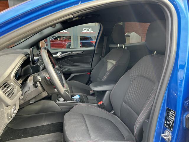 Ford FOCUS Wagon 1.0 EcoBoost ST-Line // KEYLESS // NAVI + CARPLAY // CLIMA // CAMERA // WINTERPACK // TREKHAAK!!